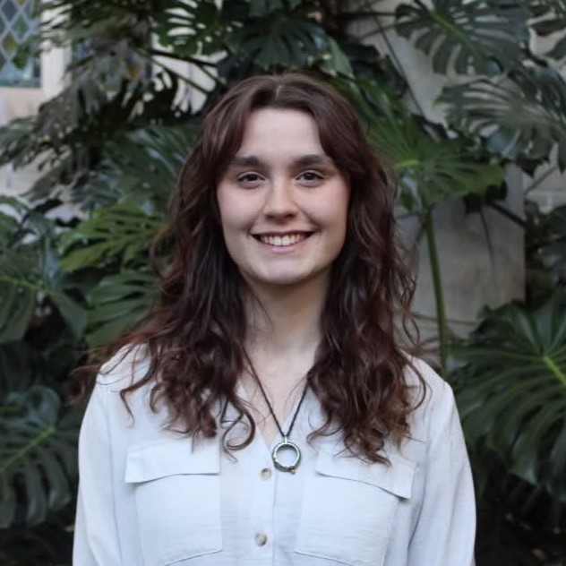 Elle Tomorad Profile Picture